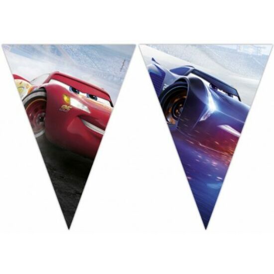 Disney Cars-The Legend of The Track, Verdák zászlófüzér